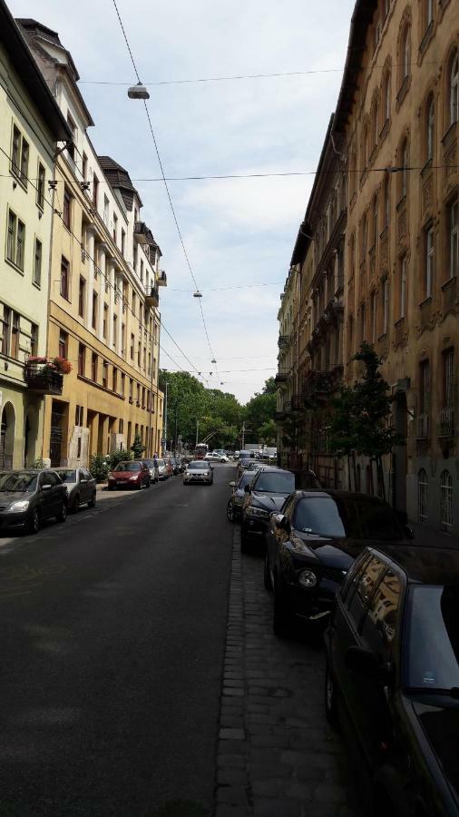 Prime Park Apartment Boedapest Buitenkant foto